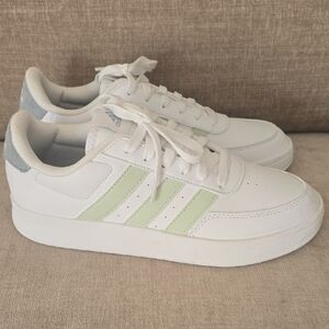 adidas White Low-Top Sneakers with Pale Green Stripes